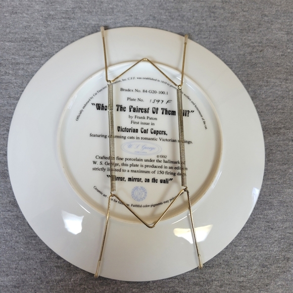 Cat Collector Plate - Picture 3 of 4